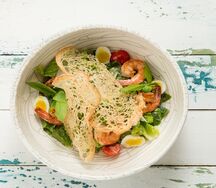 Салат Цезарь с креветкой