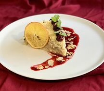 Французский пирог с грушей и яблоком
