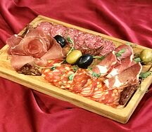 Мясная нарезка