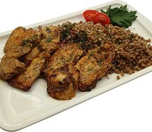 Сочная куриная грудка с гречкой
