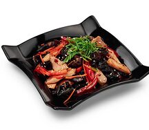 Салат из древесных грибов с курицей