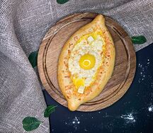 Хачапури по-аджарски