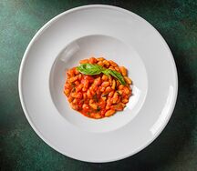 Паста Gnocchi в соусе из свежих томатов