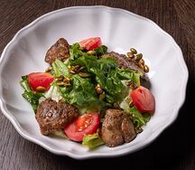 Салат с куриной печенью 
