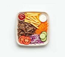 Шаурма с Говядиной на тарелке