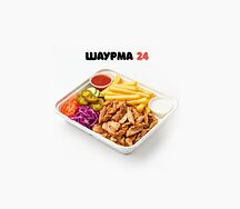 Шаурма на тарелке с курицей