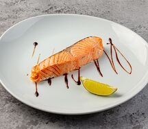 Стейк из семги на пару с лаймом