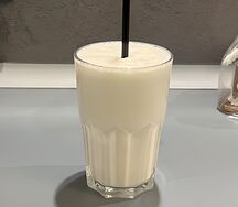 Молочный коктейль Банановый