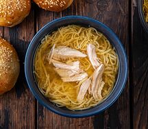 Куриный суп-лапша