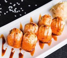 Ролл Калифорния запеченный с крабом
