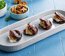 Курага с кремом из маскарпоне и грецким орехам