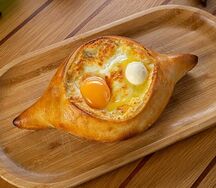 Хачапури по-аджарски