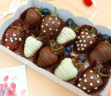 Клубника в бельгийском шоколаде №127