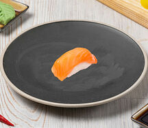 Суши с копчёным лососем