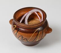 Лобио в горшочке