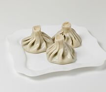 Хинкали со свининой и телятиной вареные