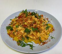 Яичница с помидорами