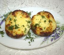 Картофель, запеченный со сметаной