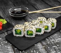 Холодный ролл Чука