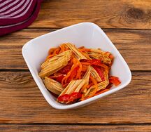 Салат со спаржей