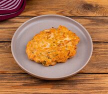 Медальон из копченого лосося