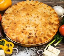 Осетинский пирог с индейкой и сыром