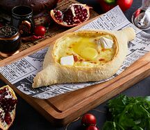 Хачапури по-аджарски