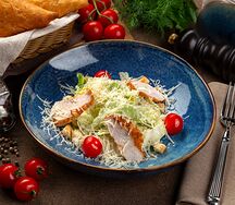 Цезарь с курицей