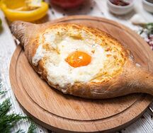 Хачапури по-аджарски