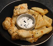 Рыба в пивном кляре с картофелем