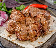 Шашлык из говяжьей вырезки (бастурма)