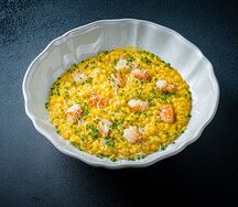 Шафрановое ризотто с креветками