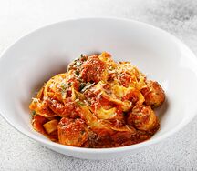 Феттуччине с куриными митболами