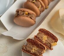 Макаронс Сникерс