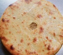 Осетинский пирог с капустой и сыром