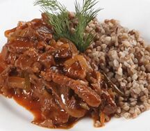 Гречка с гуляшом