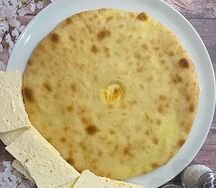 Осетинский пирог с картофелем и сыром