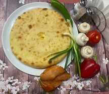 Осетинский пирог с курицей и сыром