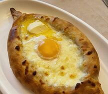 Хачапури по-аджарски