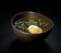 Бульон куриный с яйцом