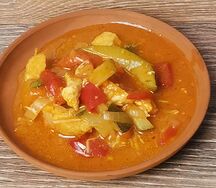 Поджарка куриная с овощами