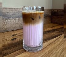 Ягодный латте
