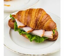 Круассан с индейкой