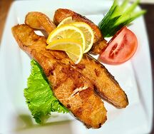 Лосось на мангале кусочками