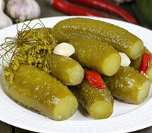 Соленые огурцы