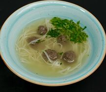Лапша с фрикадельками