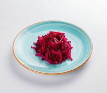Салат из яблок со свеклой