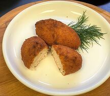 Котлеты по-киевски с маслом