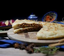 Осетинский пирог с яблоком и корицей. Фэдкуджын