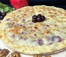 Осетинский пирог с вишней (Балджын)